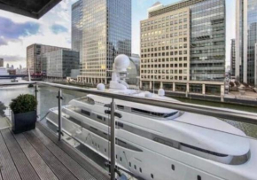 City Waterfront Apartments, London